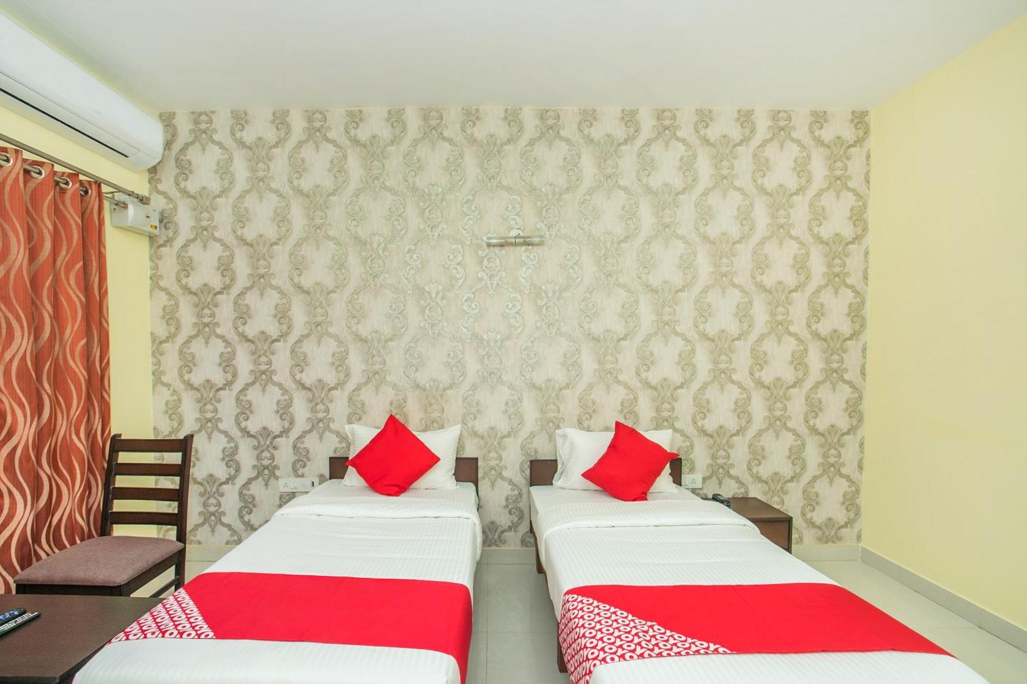 Hotel O Gymkhana Comforts Jālahalli エクステリア 写真